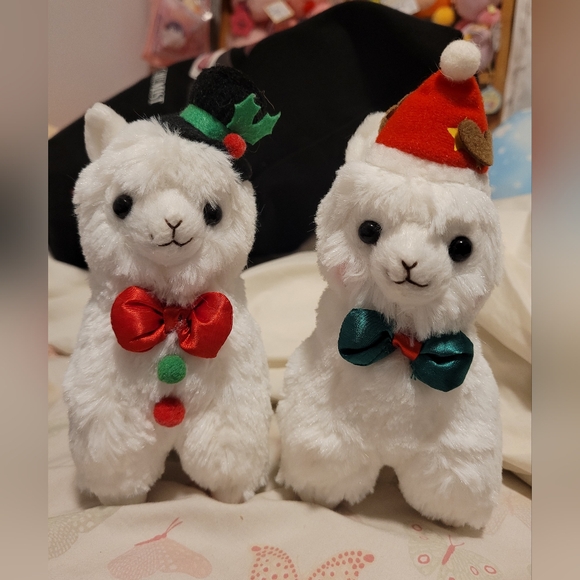 Alpacasso Amuse set of 2 Christmas elf plush toys - Picture 1 of 3